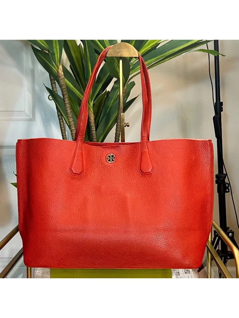 Tory Burch beautiful authentic